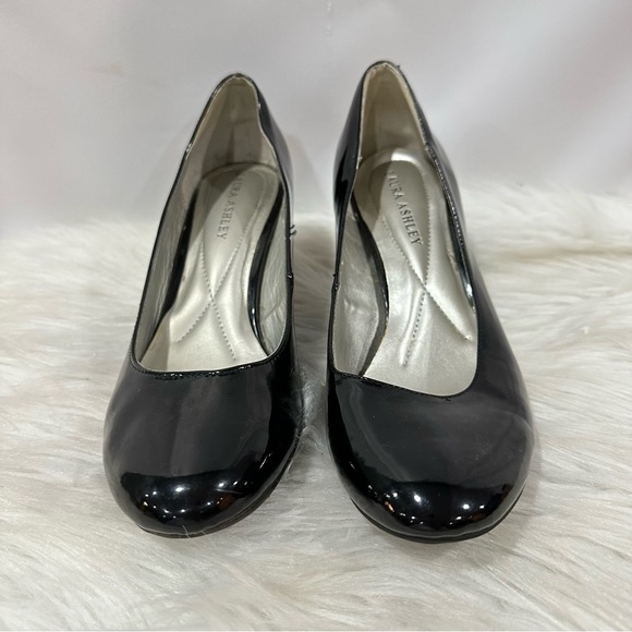 Laura Ashley Patten Leather heels - Picture 2 of 8